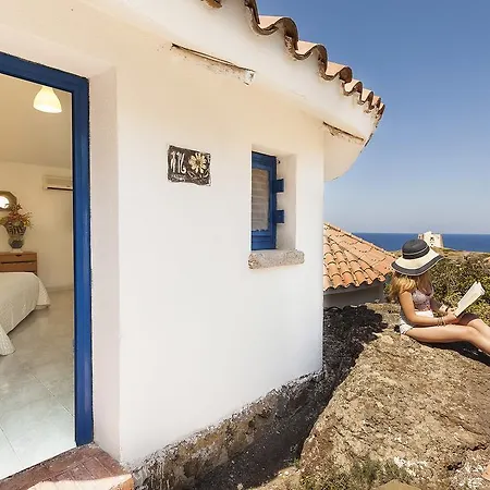 Hotel Villaggio Punta Spalmatore 3* Isola di Ustica
