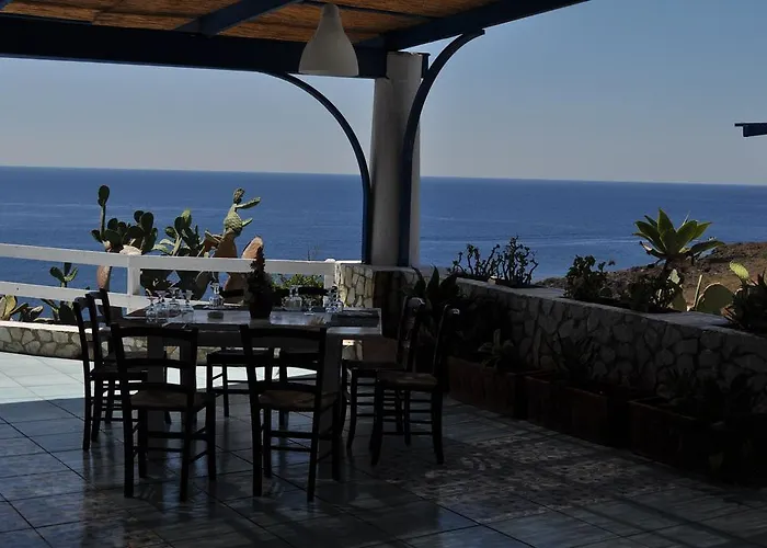 Hotel Villaggio Punta Spalmatore Isola di Ustica